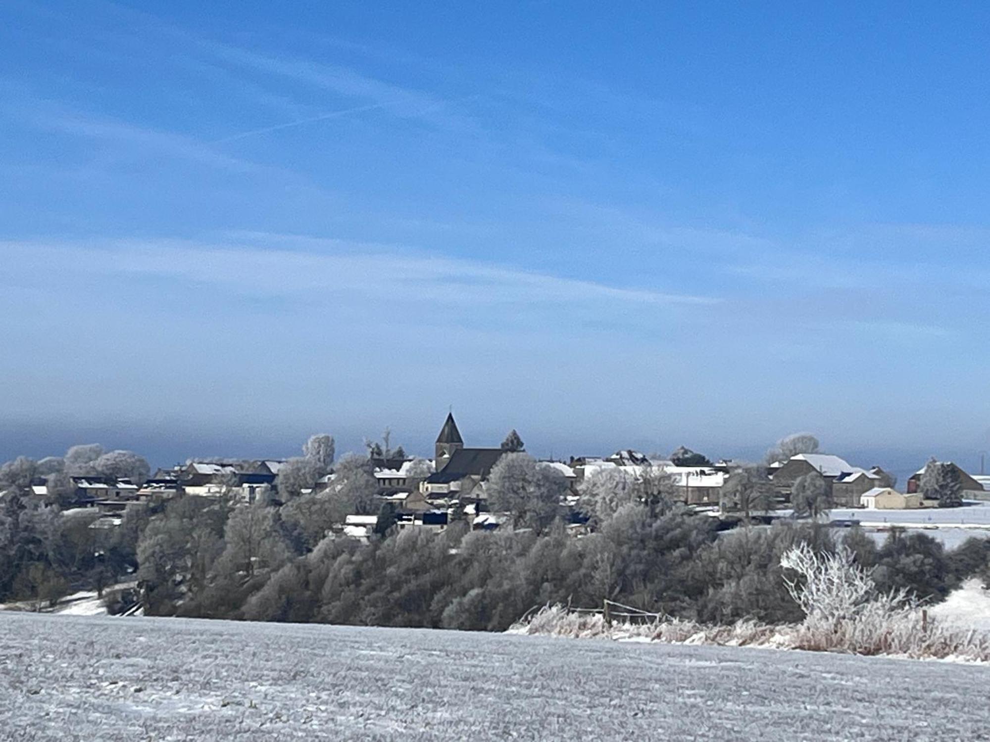 L'Aragne Hotel Dinant Buitenkant foto
