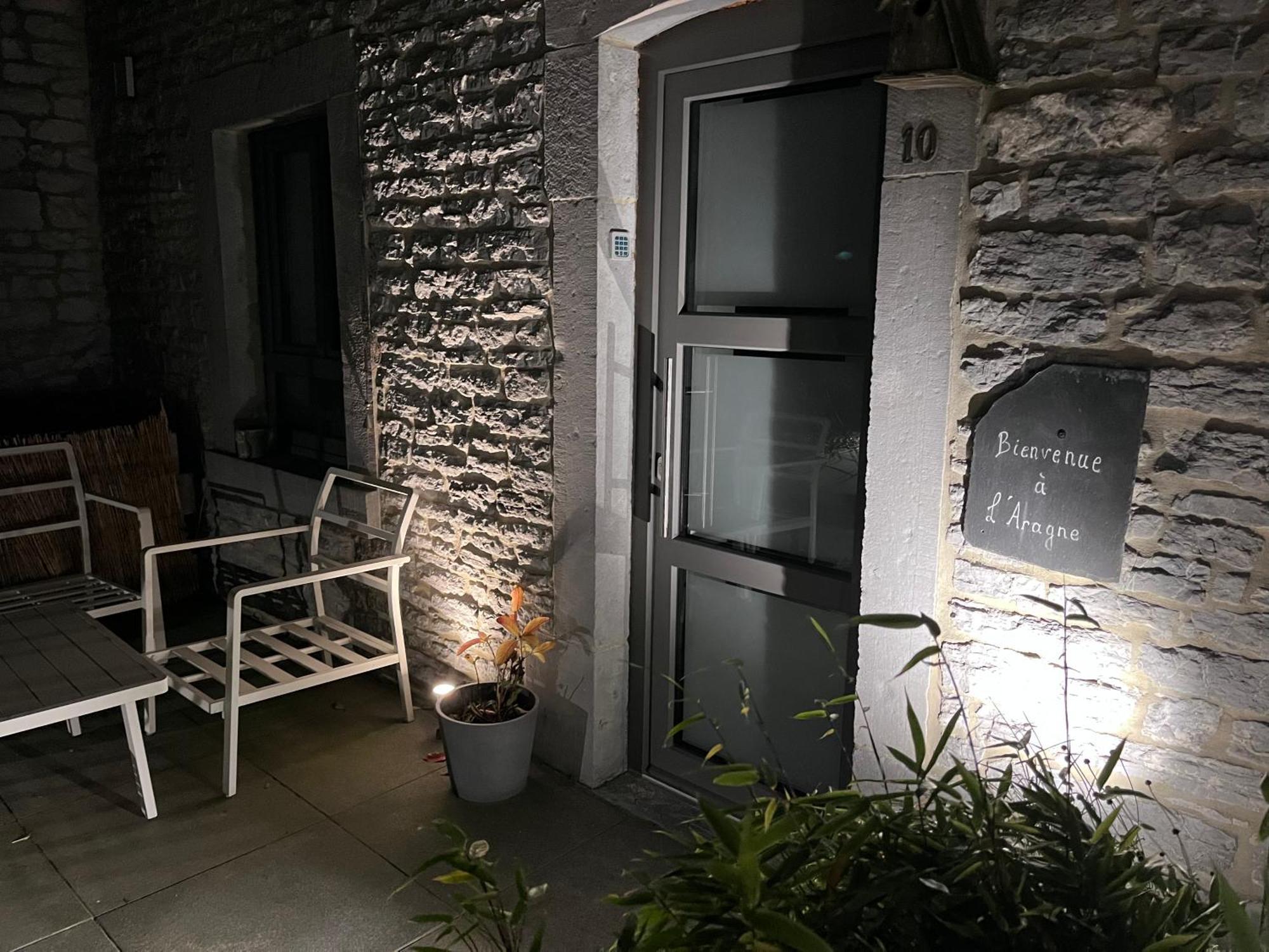 L'Aragne Hotel Dinant Buitenkant foto