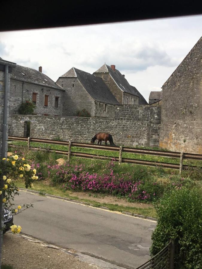 L'Aragne Hotel Dinant Buitenkant foto